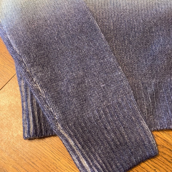 360 Cashmere Women’s Clover Sweater - Picture 7 of 11